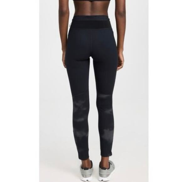 On Running Black Lumos Long Tight Size Small Zip Ankle - Picture 4 of 11